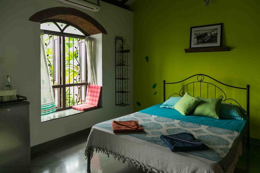 Simply Homestay Бенаулим Екстериор снимка